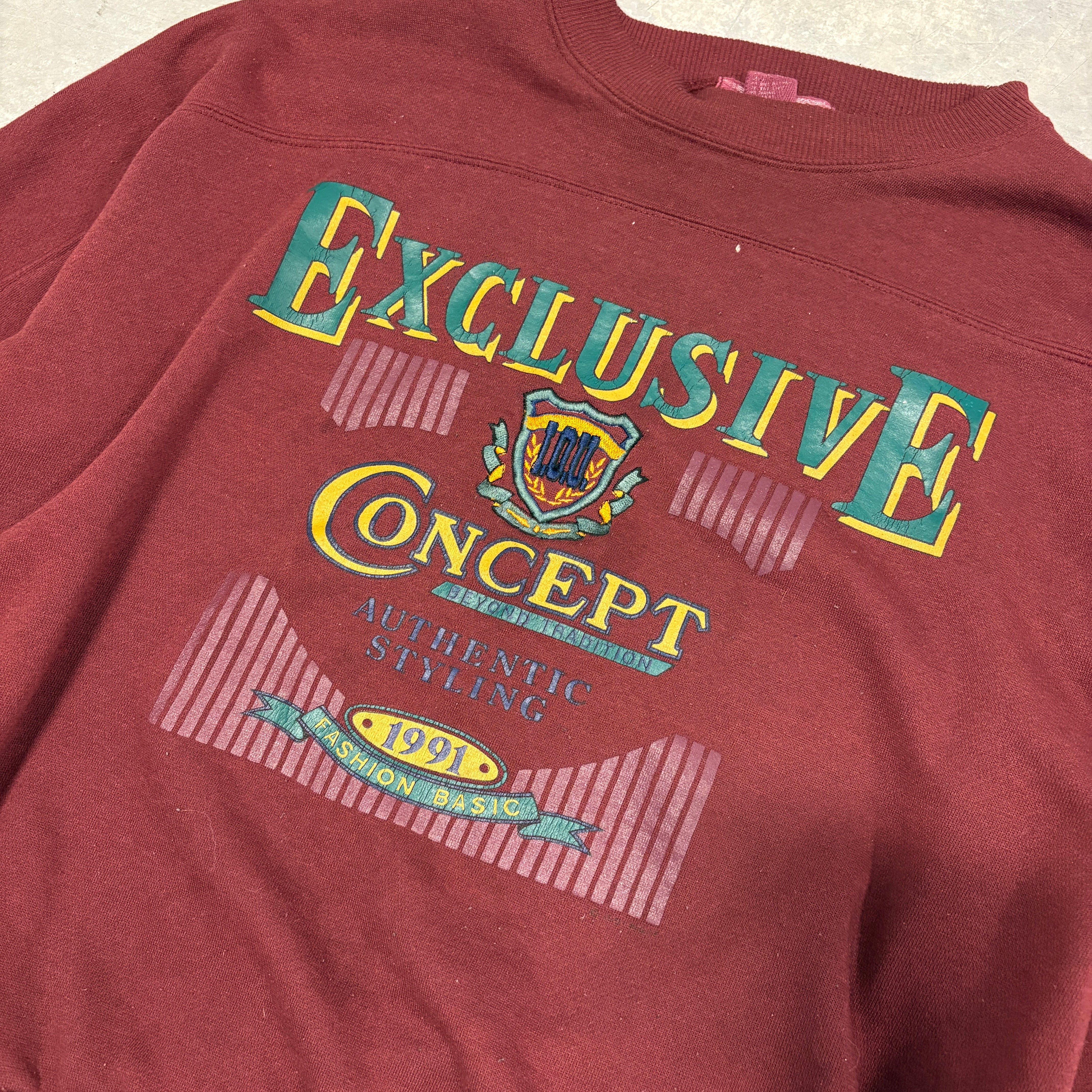 Vintage Burgundy Exclusive Concept Crewneck - M